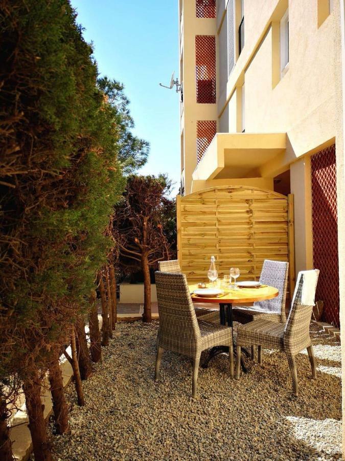 Grand Studio 35M2 Centre Ville LʼÎle-Rousse Exterior foto